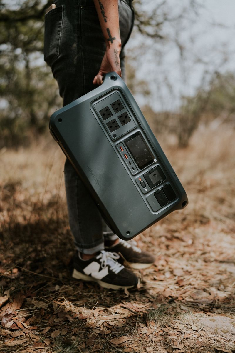Jackery Explorer 1000 v2 Review: The Best Portable Power Station for Camping
