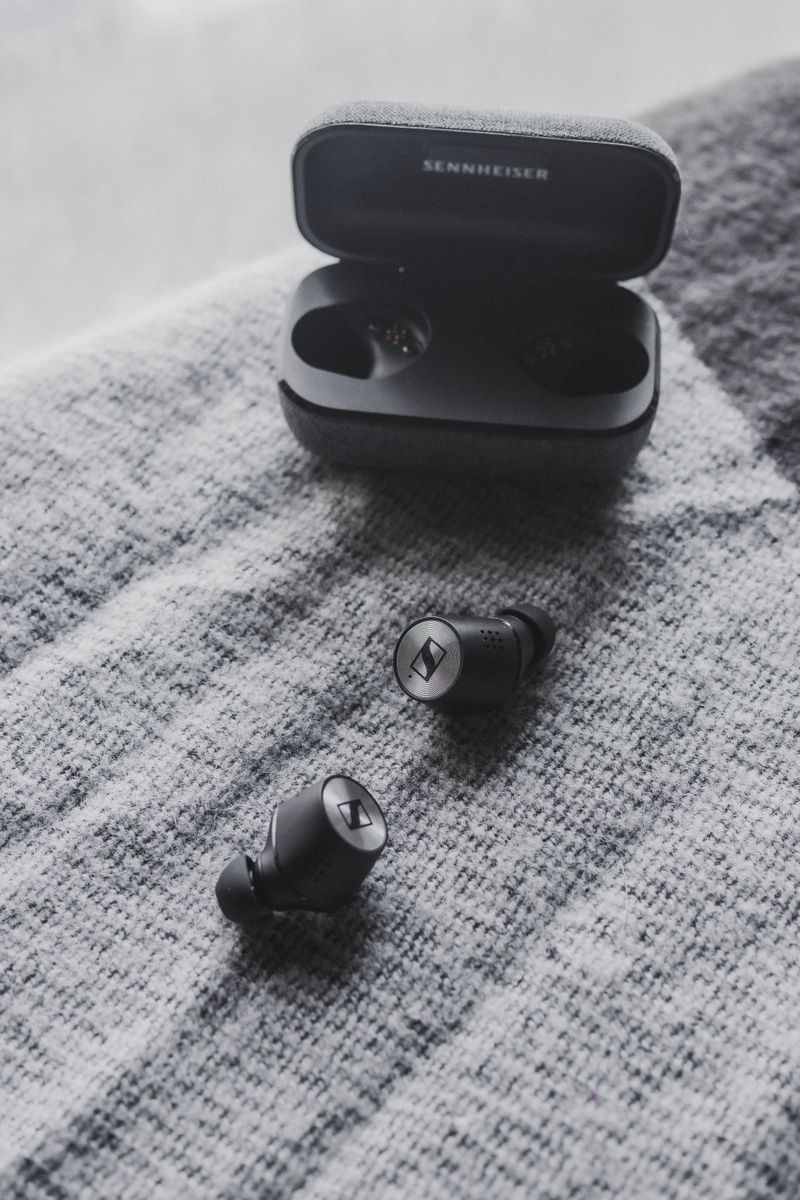 Sennheiser Momentum 4 Review: The Audiophile's Wireless Pick